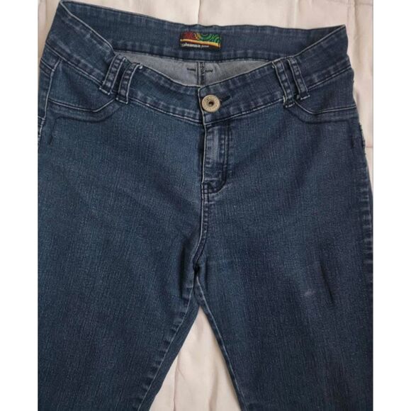 Kalonaowa Women’s Blue Jeans Straight Cut Slim Size Medium - Picture 3 of 7
